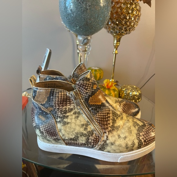 Faux Snake skin fall boots - Picture 4 of 4